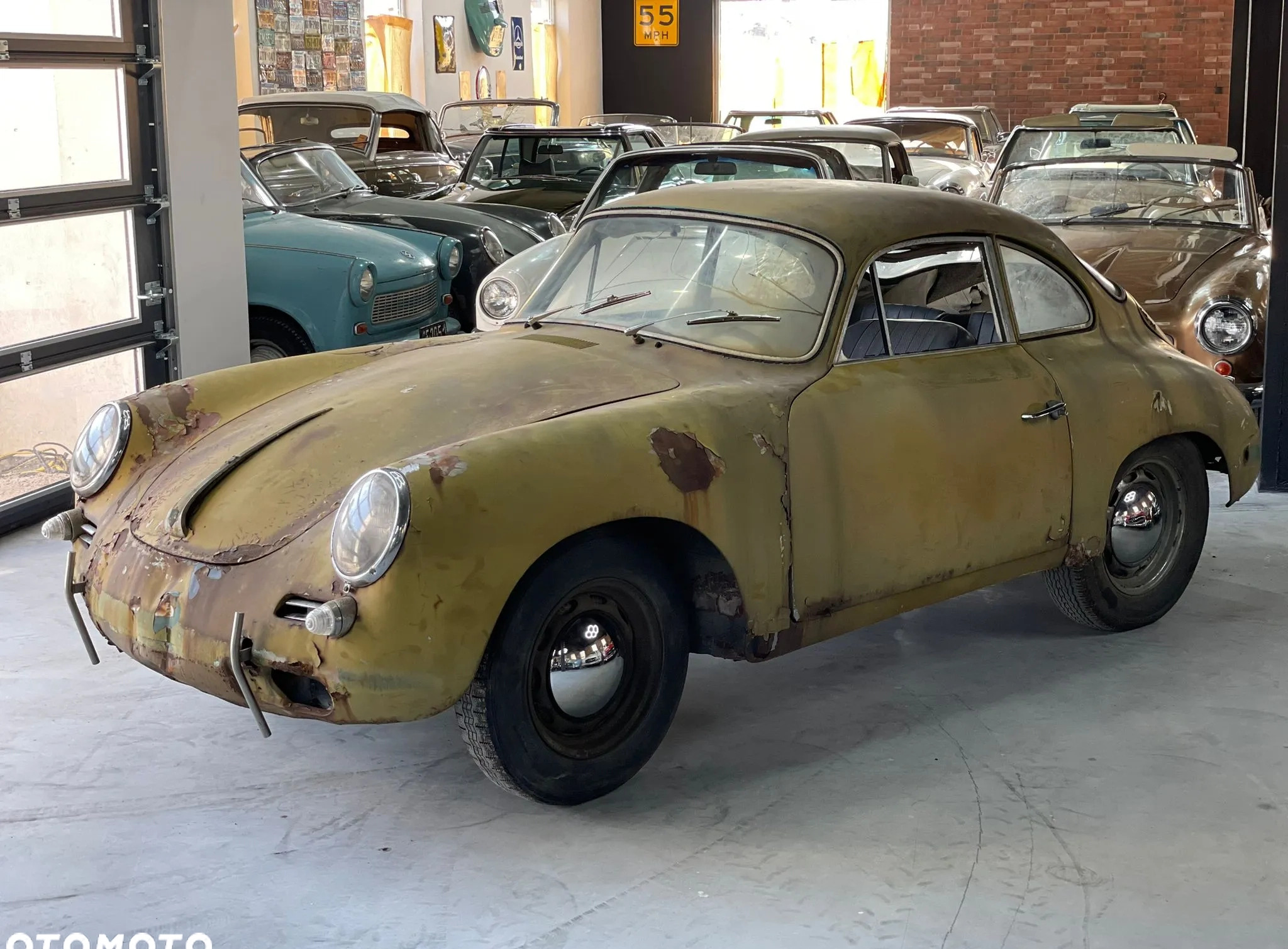 Porsche 911 cena 33250 przebieg: 94000, rok produkcji 1980 z Brodnica małe 191